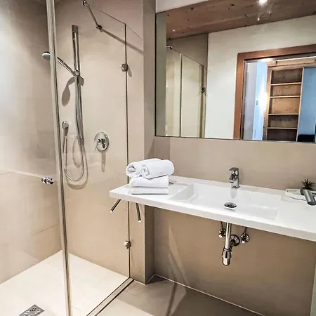 Appartamento Cheeky Apartment-6 By Interhome